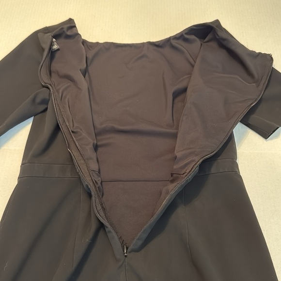 Ann Taylor Black The Boatneck Sheath Dress in Seasonless Stretch Size 0 - Picture 10 of 12